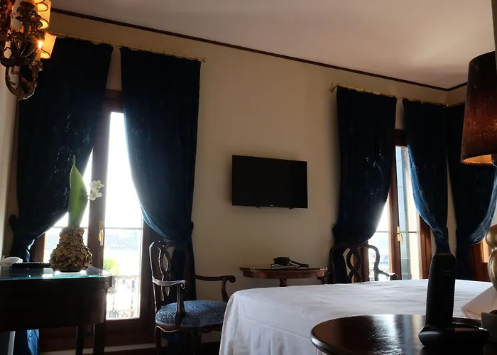 Hotell Hotel La Calcina