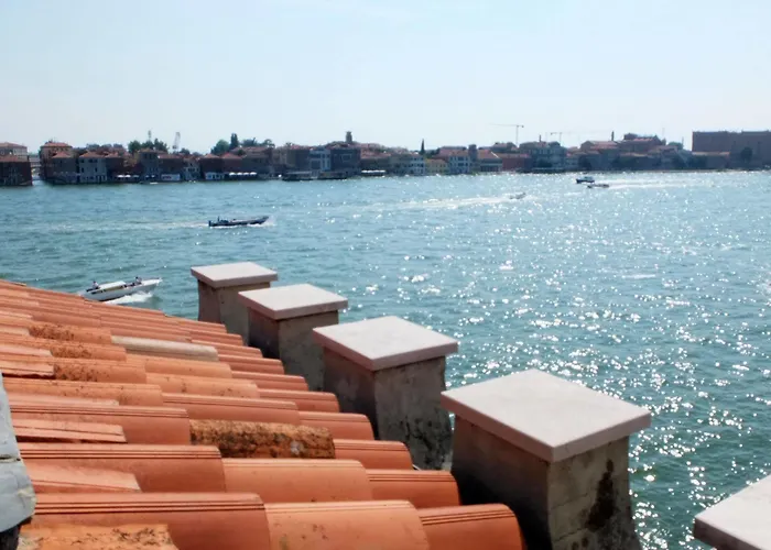 Hotell Hotel La Calcina