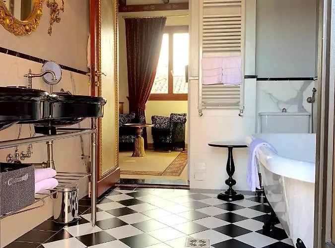 Hotel La Calcina Hotell 3*