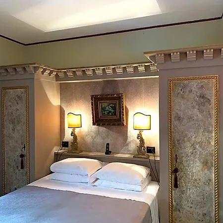 Hotel La Calcina 3*