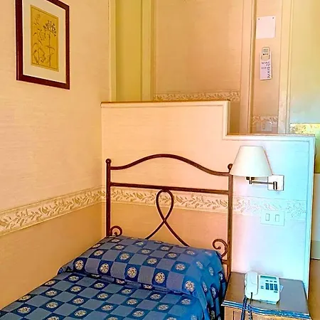 Hotel La Calcina 3* Venedig