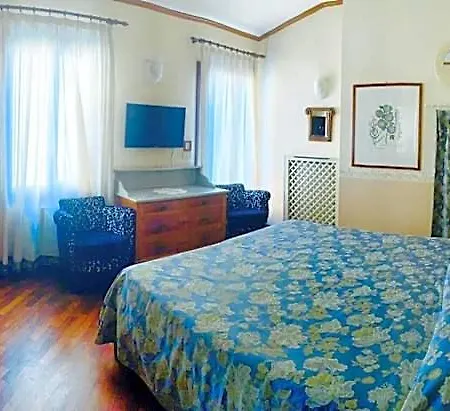 Hotell Hotel La Calcina