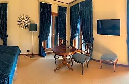 Hotel La Calcina 3* Venedig