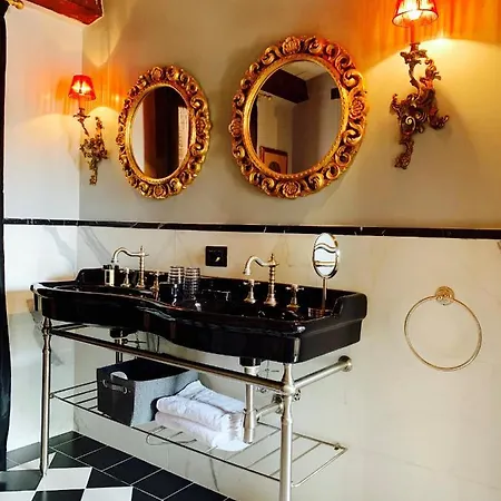 Hotell Hotel La Calcina