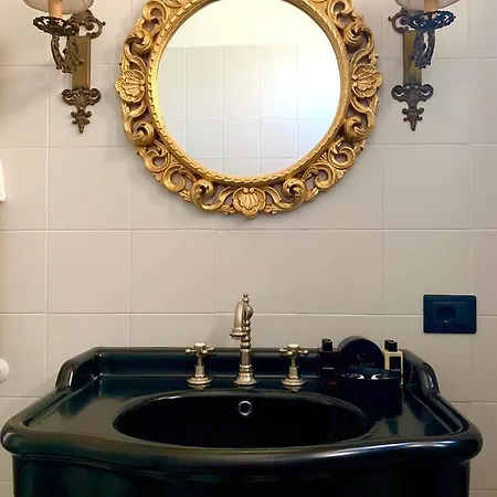 Hotell Hotel La Calcina 3*