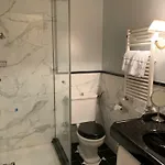 拉卡尔西纳酒店